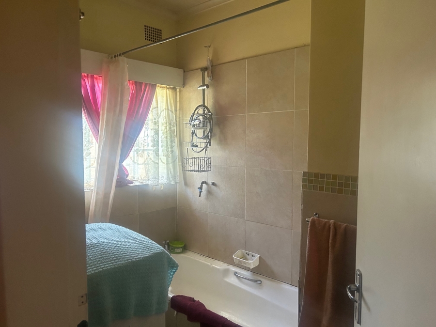 3 Bedroom Property for Sale in Vierfontein Free State